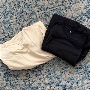 Bundle of 2 Uniqlo airism t shirt dresses sz L large
